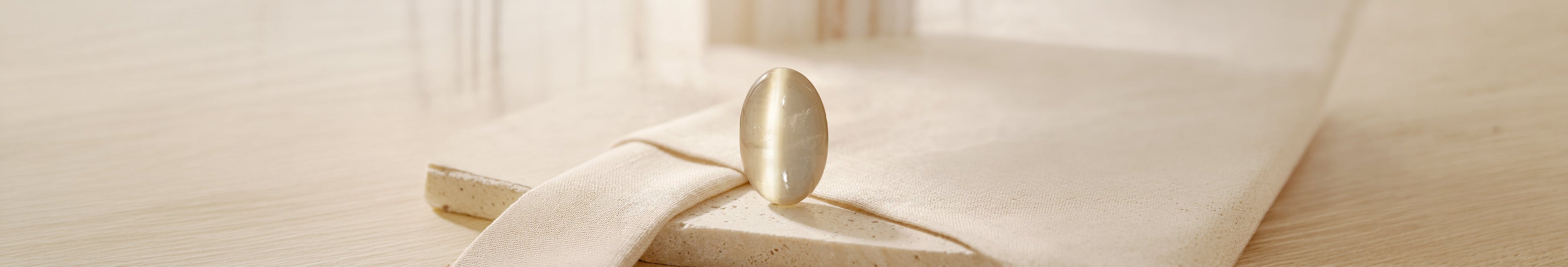 Cat's Eye (Lehsuniya)