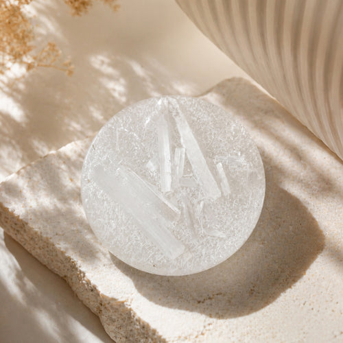 Raw Moroccan Selenite Plate – Cleansing & Charging (Certified & Energised)