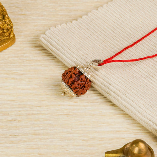 Rudraksha Pendant – Silver Capped Panchmukhi Locket (Certified & Energised)