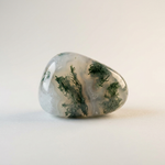 Natural moss agate stone – representative image; each natural stone varies in pattern and size
