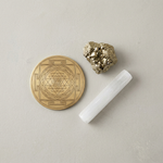 Griha Pravesh & Vastu Shanti Kit – Shree Yantra, pyrite and selenite; representative image, kit contents vary slightly