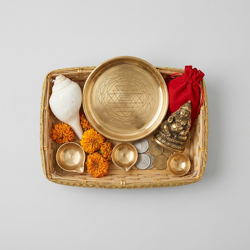 Dhanteras Lakshmi Pujan Hamper – Shree Yantra, Dakshinavarti Shankh & Kuber (Energised)
